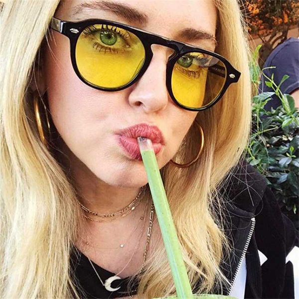 

2020 ladies oversized sunglasses men mirror driving sun glasses man 2020 brand designer retro driver sunglass uv400, White;black