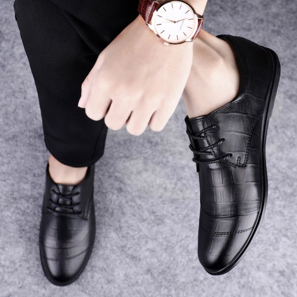 

de spring casual new casuales man mens fashion for leather casual masculino men male zapatos mesh para shoes cuero black flat