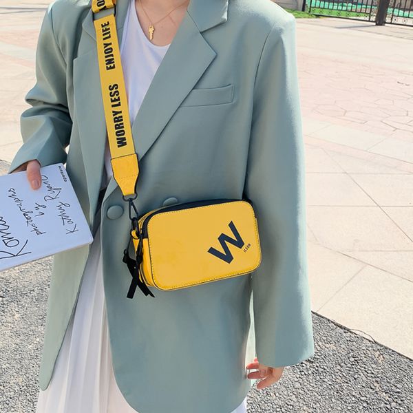 

axukes fashion camera bag ms. 2020 new fashion small square bag broadband shoulder messenger travel