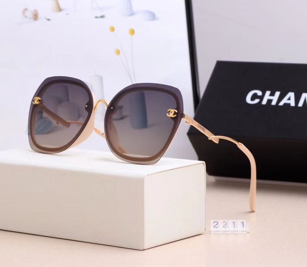 

polarized lenses for men's and women's sunglasses designer retro sports sunglasses come in 5 colors, White;black