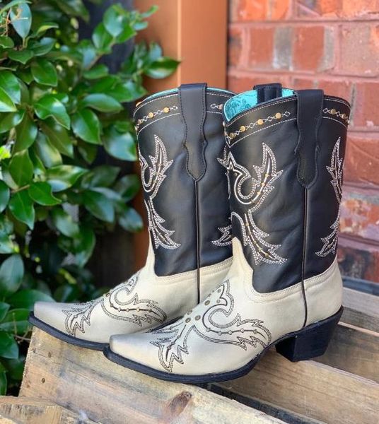 

women boots 2020 fashion women shoes black white stitching knight boots corral black bone embroidery studs ladies sewing