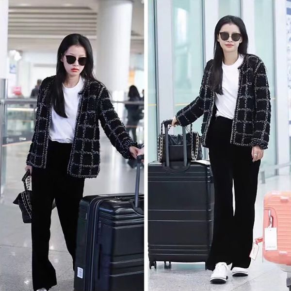 

sun yi coat sweater star same style black and white plaid knitted cardigan chain decorative round neck long sleeve short sweater coat rbfhj, White;black