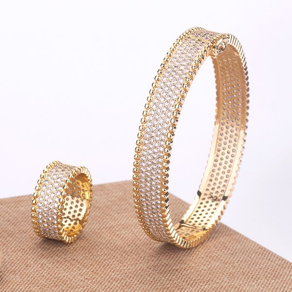 

wholesale 2019 new designer full zircon stones paved bangle bracelet and rings wedding party jewelry sets for women, Silver