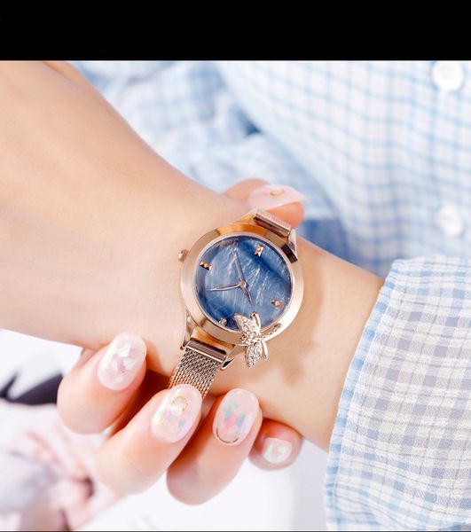 

2020 new ins quartz watch extravagant women's celebrity dress and women's rhinestone dragonfly watch light fashion women cnssn, Slivery;brown