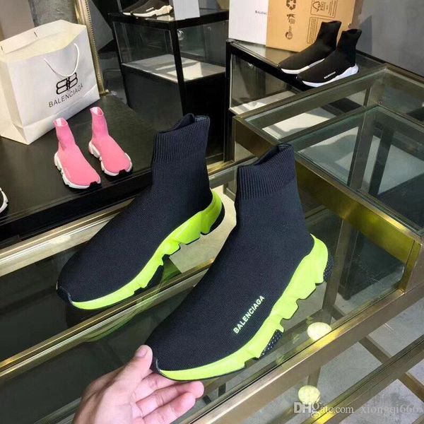 

men's and women's fashion casual sports shoes, high-end socks shoes, selling couple models, multiple colors with boxaaa, Red;white