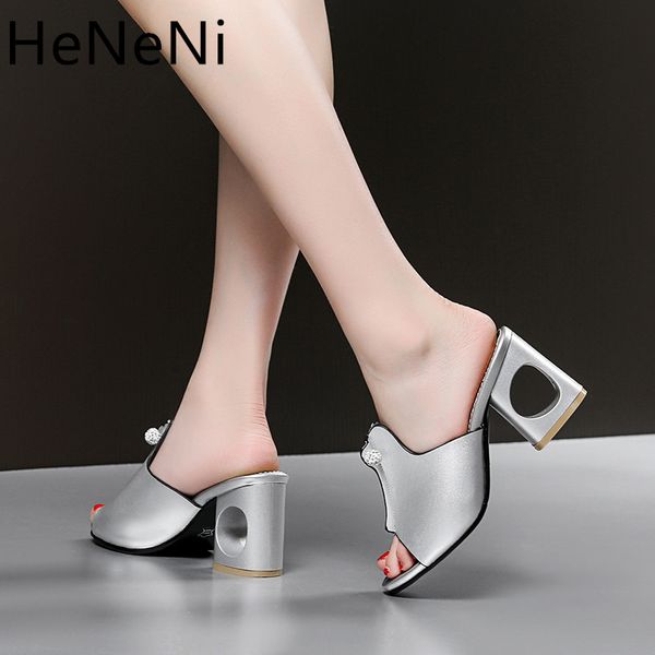 

лето новых женщин сандалии женщин способа открытый носок сандалии тапочки hollow толстый с партийными обувь плюс размер 32, Black