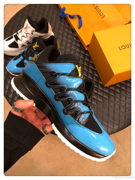 

2020 new men's casual flat shoes, comfortable and versatile, high-quality fashion sneakers, with boxaa, Red;white