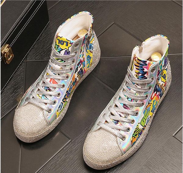 Men 2024 New Rhinestone Board High Tops Designer tênis Hip Hop Web Celebrity Altura casual Sapatos que crescem Zapatillas Hombre 6673