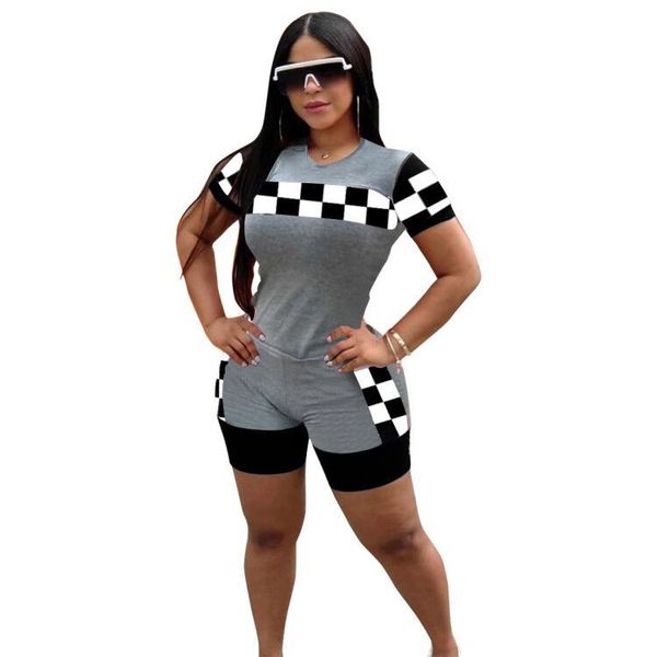 

women's tracksuits 2021 summer two pieces women set plaid line t shirt short pants outfits, Gray