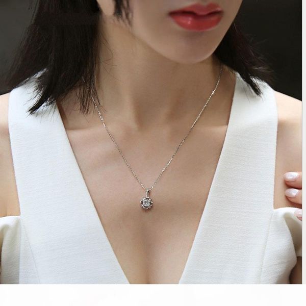 

new necklace japanese and korean version of the simple diamond pendant silver jewelry