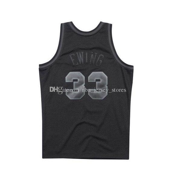 

men's basketball new york knicks 33 patrick ewing mitchell & ness 1991-92 hardwoods classics authentic jersey, Black;red