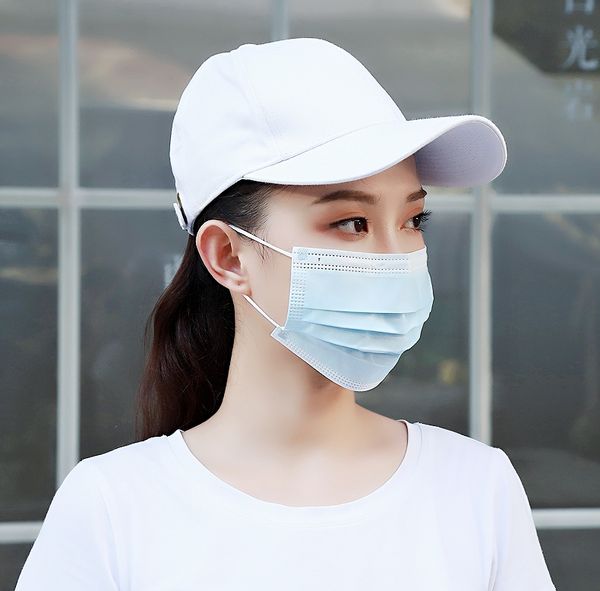 

Three layer disposable mask with melt blown cloth dust haze anti pollen anti ultraviolet universal adult male and female mask blue ear mask