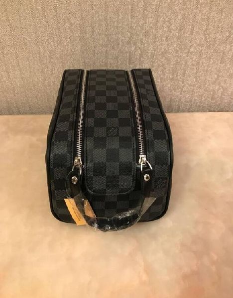 

3 colors high-end quality men travelling toilet bag fashion design women wash bag large capacity cosmetic bags makeup toiletry bag pouch