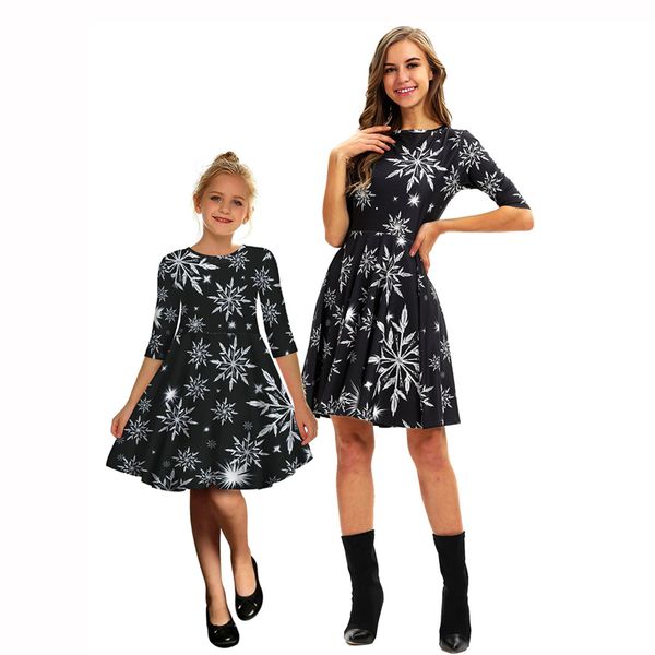 Verde Céu estrelado Natal Digital Imprimir Mãe e filha Matching Oriente vestido de manga Moda e Europeia vestido de forma do americano