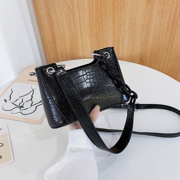 

женщины chain малый плеча женский подмышек сумки чистая кожа pu сумка crossbody популярные простой женский ежедневная сумка