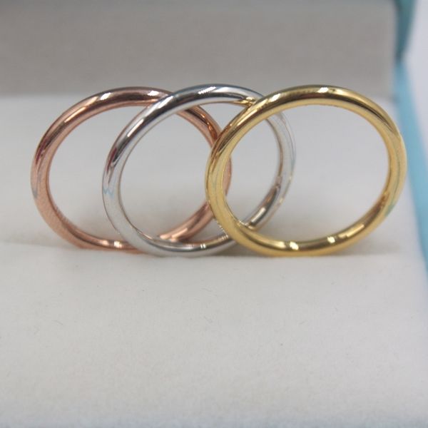 

1 pure solid 18k yellow / rose / white gold ring women luck round band ring 0.7-1g, Silver