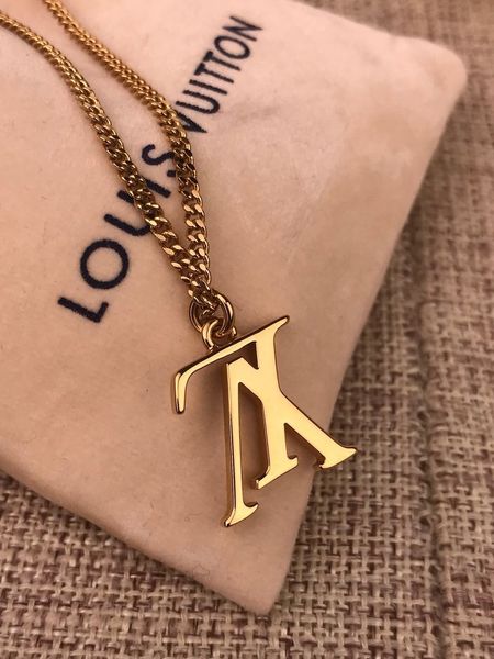 

lou is vui tton designer jewelry hip hop designer necklace butterfly iced out pendant mens 14k gold chains initial letter p8, Silver