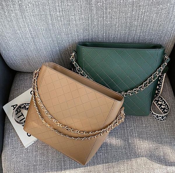 

большая емкость женщины сумки crossbody новая мода леди мешки плеча высокого качества корзина