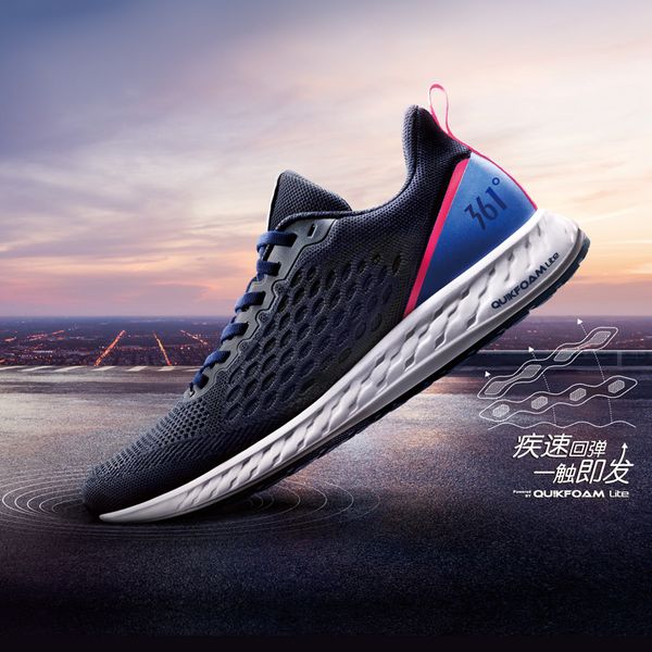 

sports shoes new summer 2020 light running shoes breathable mesh surface anti slip absorption running men b