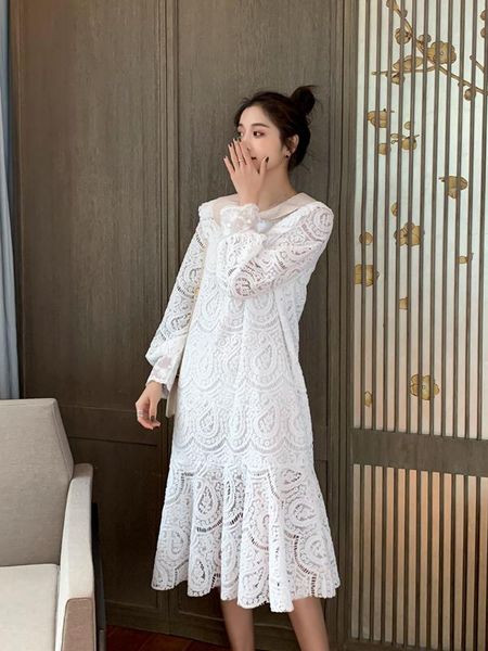 

2020 spring pregnant women long-sleeved lace dress peter pan collar long lantern sleeve maternity embroidery lace cotton dress, White