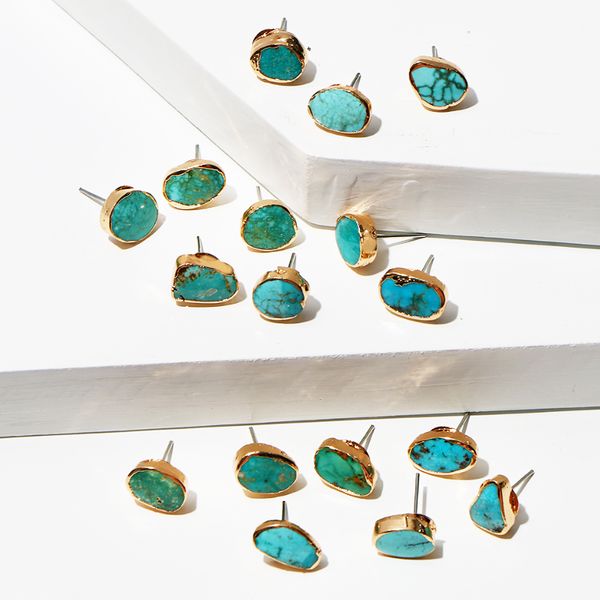 

komi 1pair bohemian pure handmade natural irregular turquoises stud earrings personality classic gold earrings for women d0204, Golden;silver