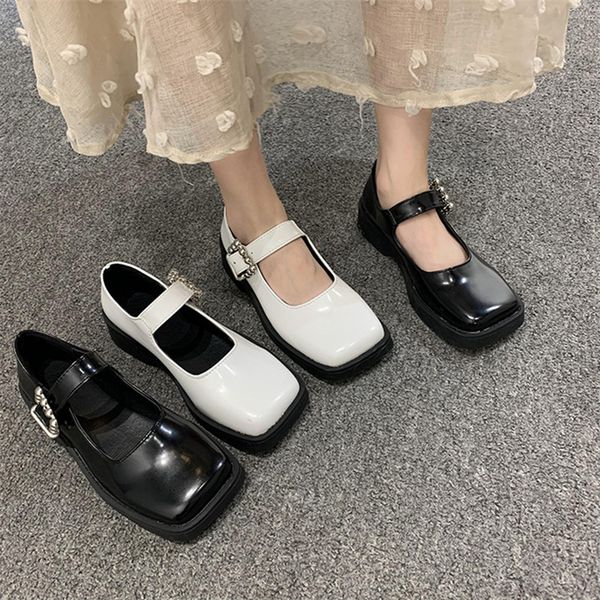 

slhjc 2020 spring autumn lolita style shoes women low heel square toe patent leather pumps student retro school shoes, Black