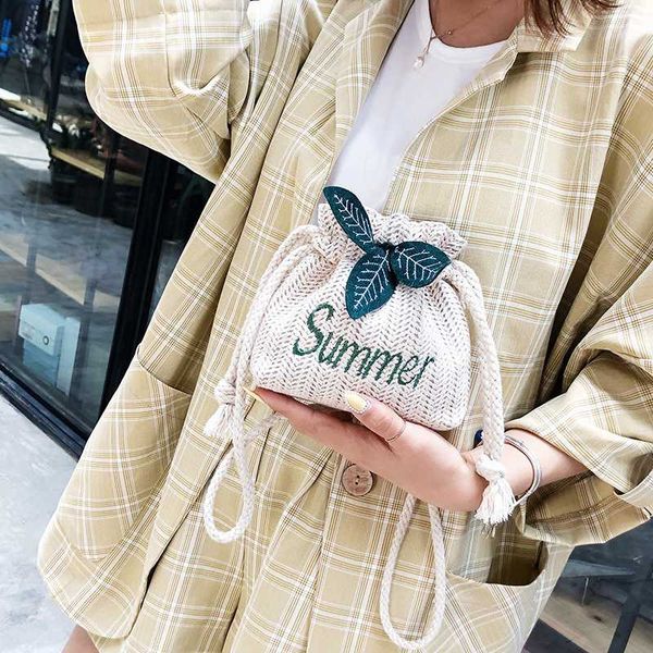 

straw bucket small bag women's bag new popular summer small fresh braided 2020 shoulder summer slant