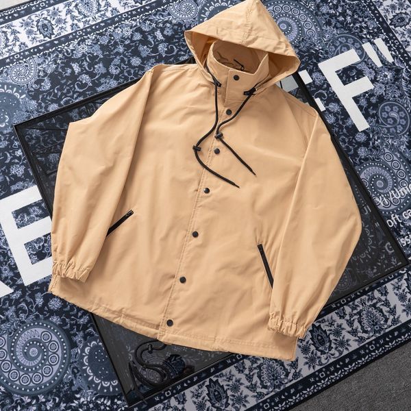 

19ss autumn winter fashion sports couple men windbreaker letters digital printing outdoor waterproof windproof function jackets male, Black;brown