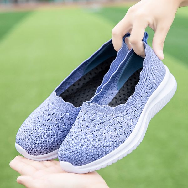 

damyuan 2020 мода большой размер 42 женщины comfortables дышащий non-кожа повседневный lightweight running кеды кроссовки flats, Black