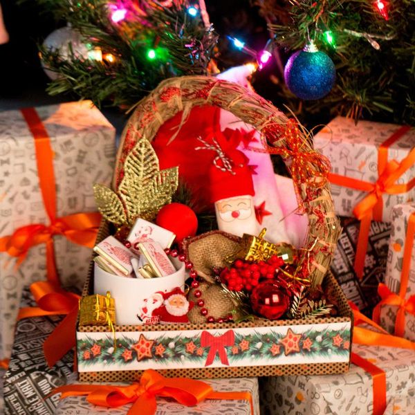 

welcome new year basket