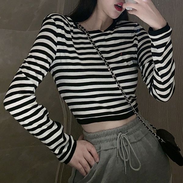 

casual suit 2020 autumn new korean t-shirt sports pants personality slimming striped long sleeve short t-shirt + elastic waist sports pants, Gray