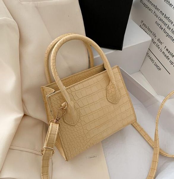 

2020 fashion women small handbags alligator shoulder bags plain candy color crossbody totes