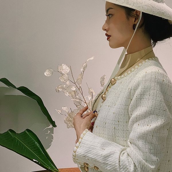 

western style temperament 20 early autumn suit graceful and western style no temperament does not return light mature fashion all-match skir, Gray