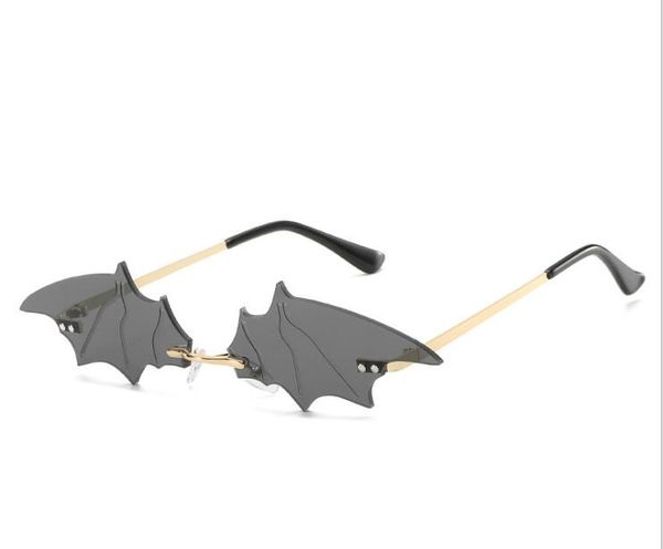 

new bat-shaped personality glasses street fashion trend glasses, White;black