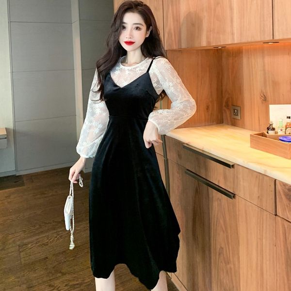 

2020 autumn fashion 2 piece set women white embroidery mesh shirt + black velvet spaghetti strap midi dress suits x0923, Gray