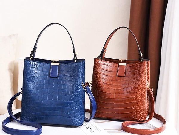 

2020 высокое качество женщины bucket bag повелительница totes сумки темперамент сумки плеча хозяйственная сумка