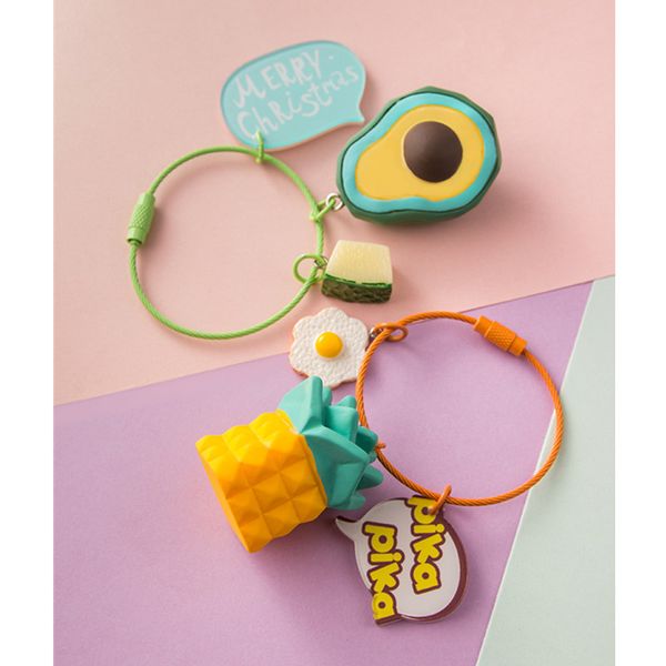 

wire rope car keychain avocado banana pineapple fruit pendant creative key ring car accessories women and men's fashion key case, Silver