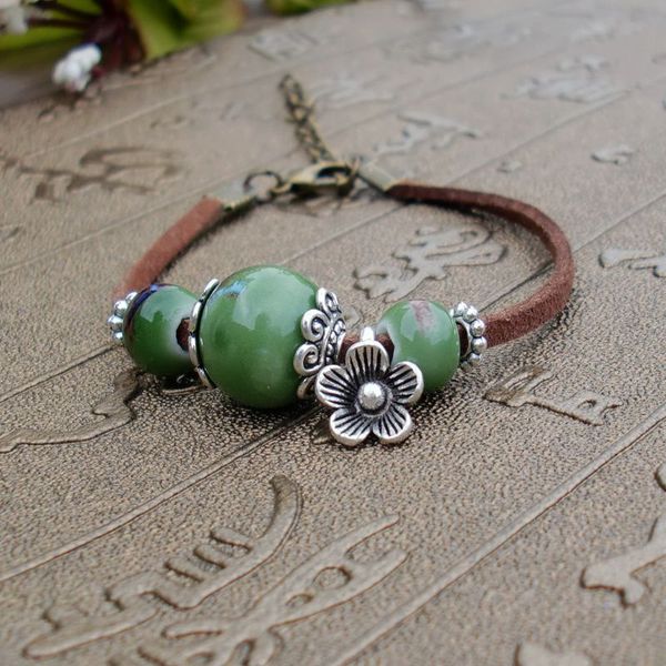 

simple vintage alloy flower ceramic beaded pendant bracelet national style fashion personality girl student jewelry accessories, Golden;silver
