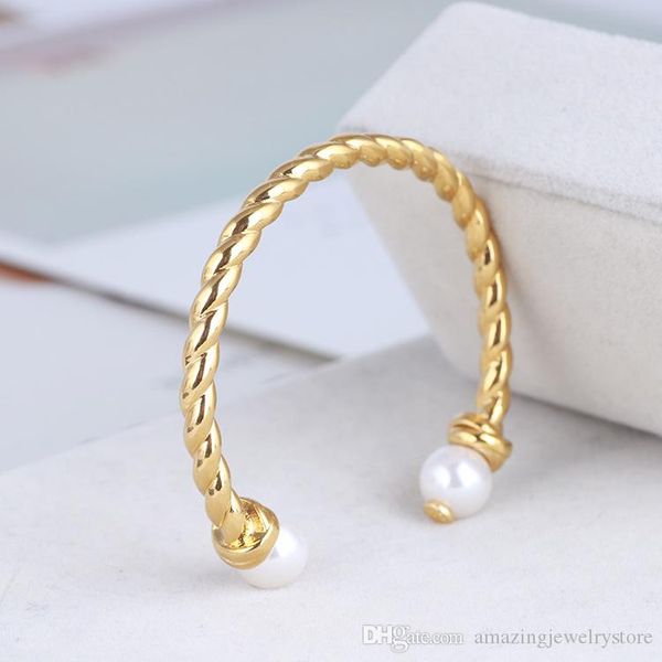

brass opened punk corkscrew bracelet luxurious quality shape with manmade pearl bracelet in 6*5.4cm jewelry for women gift p, Black