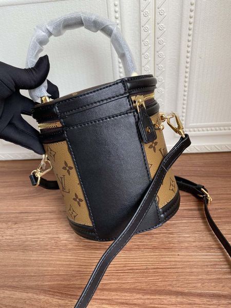 

2020 высокое качество new женщин способа luxury дизайнер lv louis сумка сумка европейское имя марка дамы мешки плеча m4398678, Black