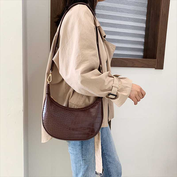 

лилия queen женщины роскошные сумки плеча crossbody коммуникатор аллигатор кожа клецки форма девушки сумки и кошельки half moon