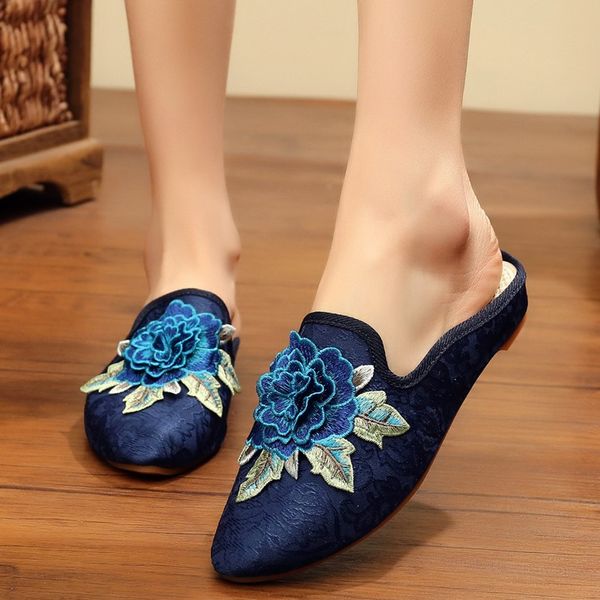 

chinese style embroidered flower sandals women slippers mule women summer shoes fashion baotou womans slippers lady comfort shoe, Black
