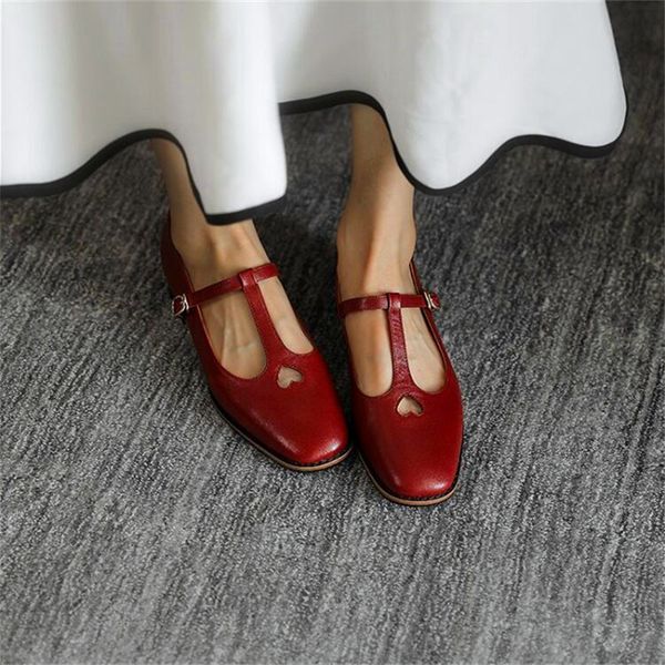 

heart-shaped decorative ladies high heels apricot red beige t belt thick heels high spring and autumn ladies casual shoes, Black