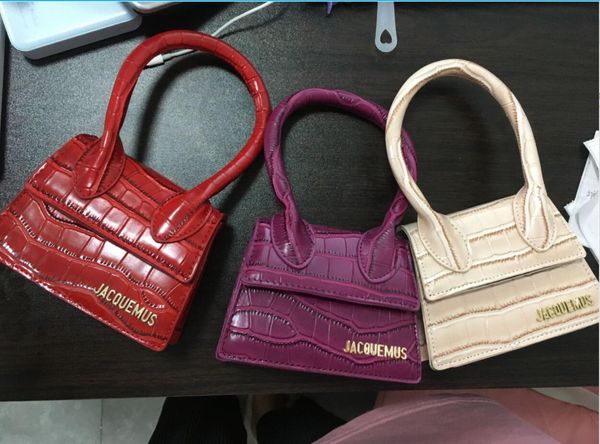 

jacquemus 2019 ladies stone print handbags mini handbags alligator totes messenger bag designer shoulder bags small flap clutch