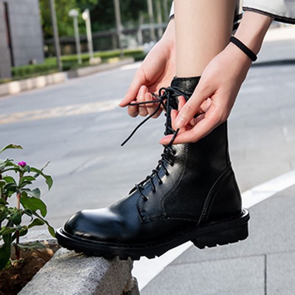 

thick-soled motorcycle boots women 34-43 large size boots autumn and winter new wild british style shoes, Black