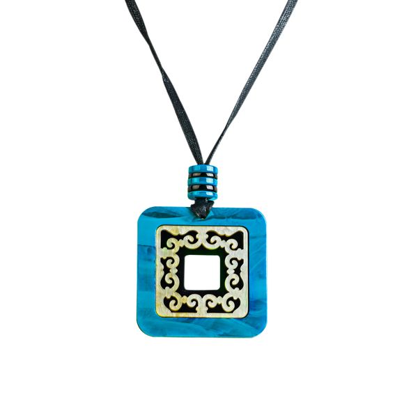

guanlong dropshipping geometrical square pendant necklace with adjustable black rope necklaces wholesale, Silver