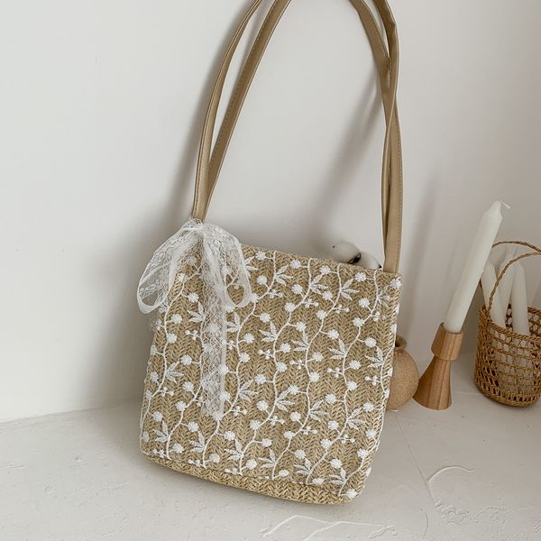 

2020 women's bag trend straw bag beach white fashion casual mesh lace large capacity korean bucket