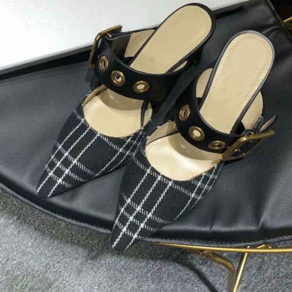 

2020 classic women's sandals fashion high-end quality leather production fashion ladies temperament high-heeled slippers, Black