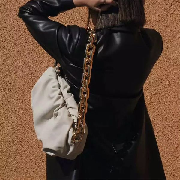 

2020 women bags handbags designer hobos casual solid fashion trend wild personality clutch shoulder ladies new bag