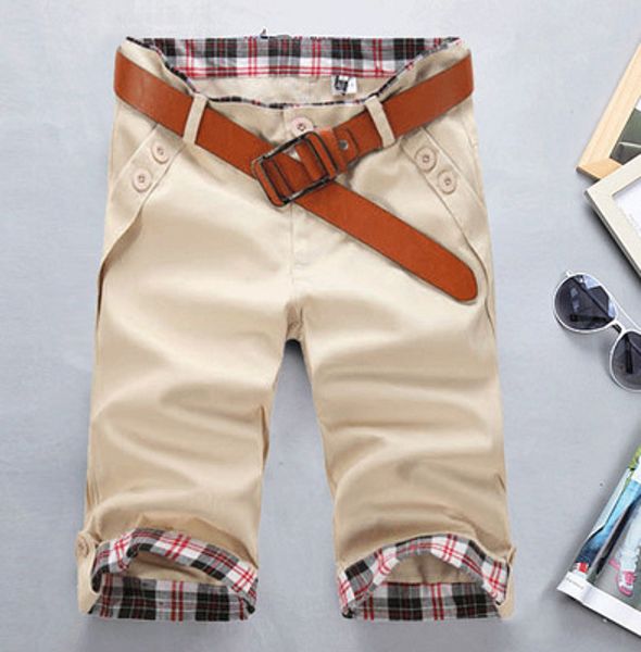 

spring and summer men's sports casual shorts men's loose five-point breeches korean version of the trend of 5 points in pants, White;black